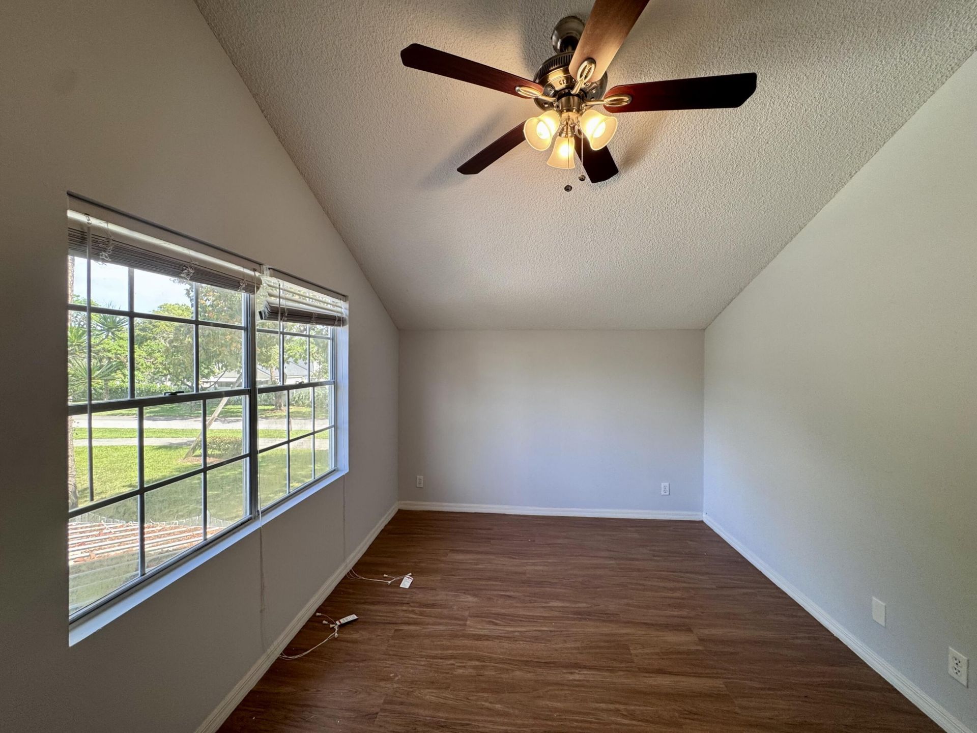 5889 Snowdrop Way, West Palm Beach, FL 33415 Photo