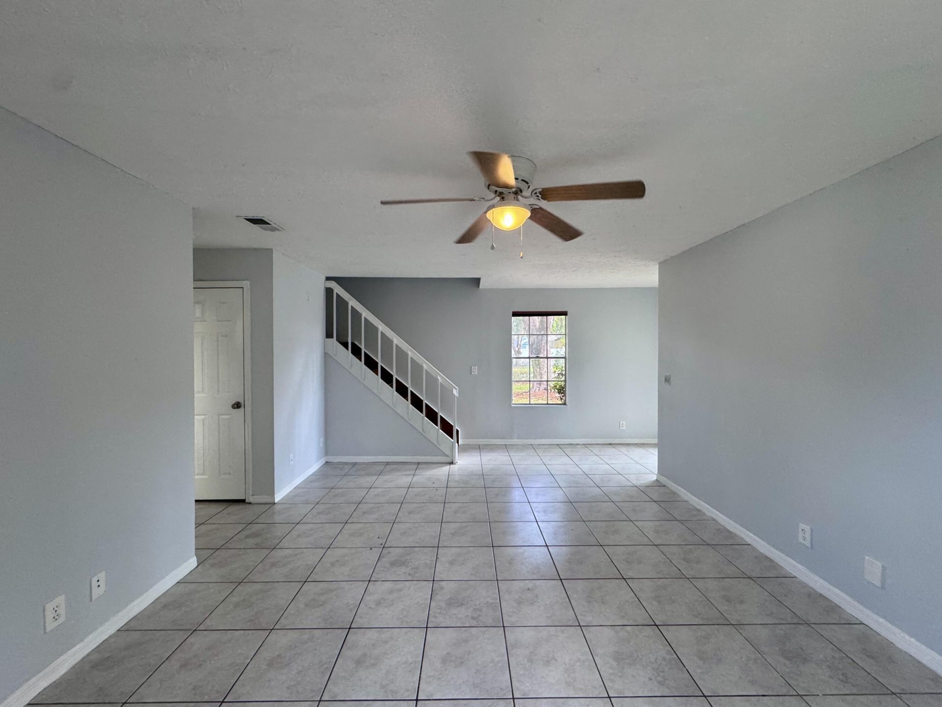 5889 Snowdrop Way, West Palm Beach, FL 33415 Photo