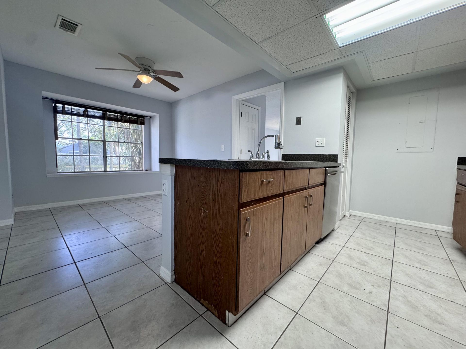 5889 Snowdrop Way, West Palm Beach, FL 33415 Photo