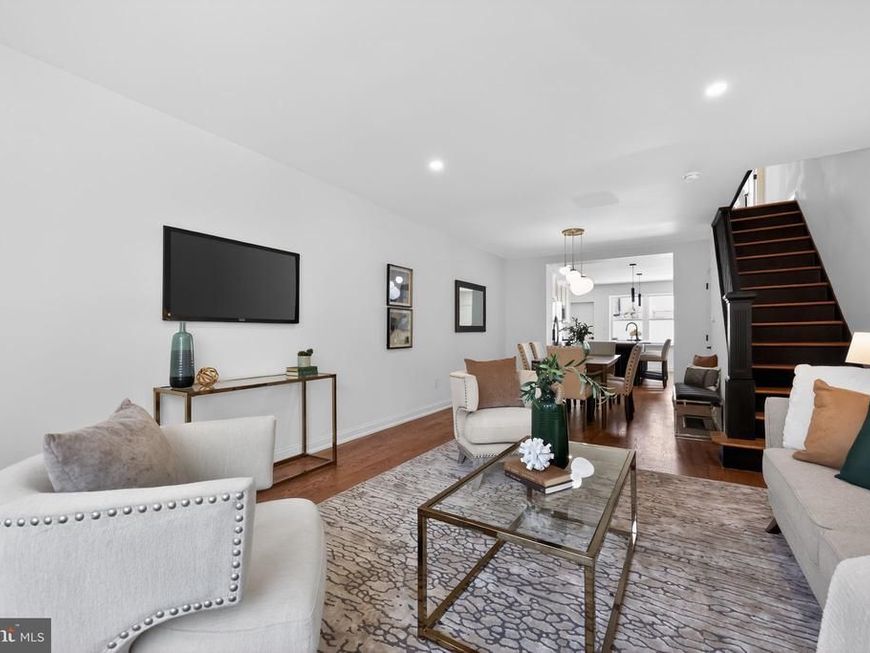 1732 S 8th Street, Philadelphia, PA 19148 Main Photo