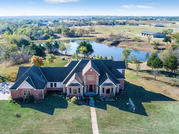 4200 Fox Croft Road, Norman, OK 73026