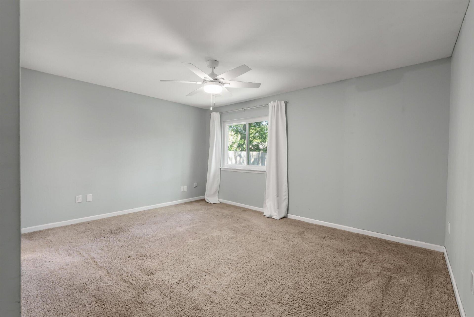 2108 Forest Lakes Boulevard Photo 18