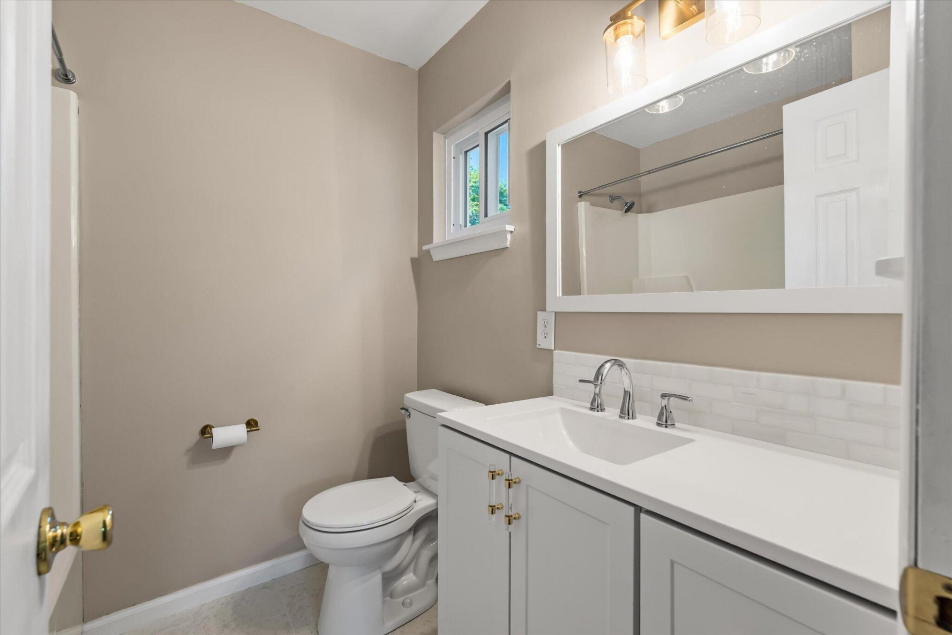 2108 Forest Lakes Boulevard Photo 21