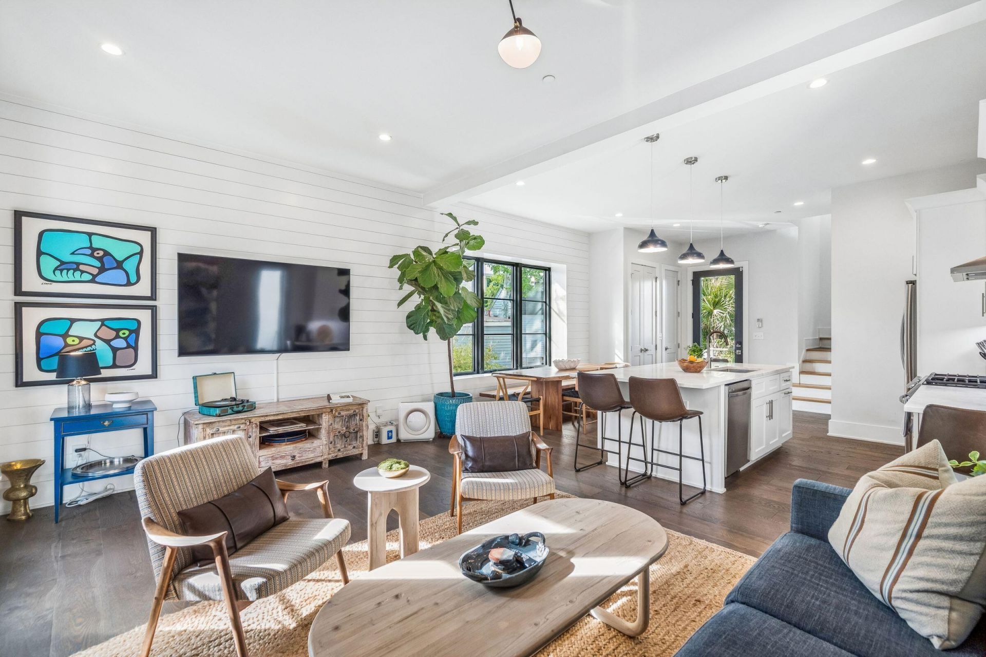 7 Carrere Court Photo 10