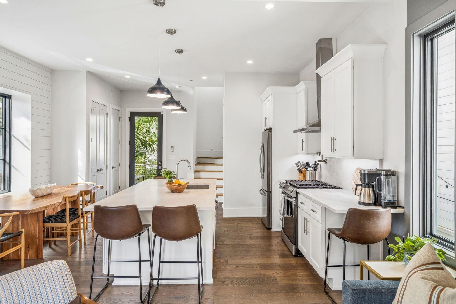 7 Carrere Court Photo 12