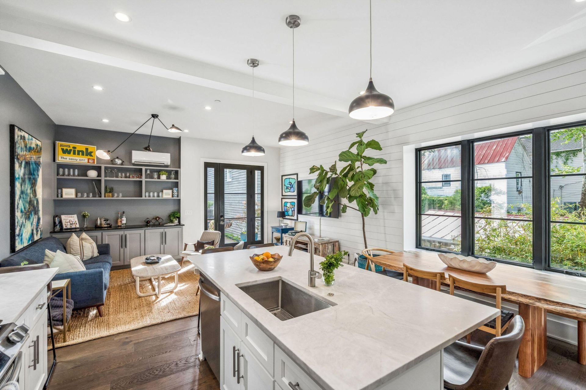 7 Carrere Court Photo 16