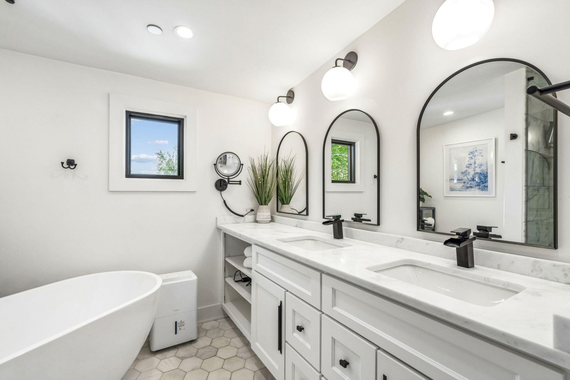 7 Carrere Court Photo 33