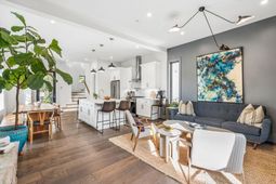 7 Carrere Court photo 4