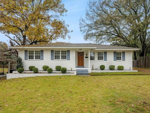 505 EASTBOURNE PL, Memphis, TN 38117