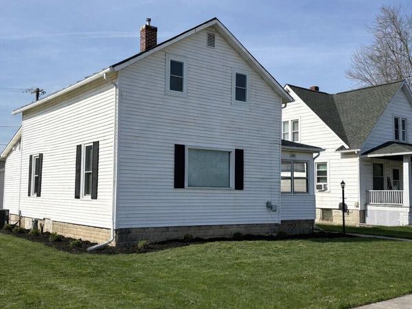 1220 Jackson Avenue, Defiance, OH 43512