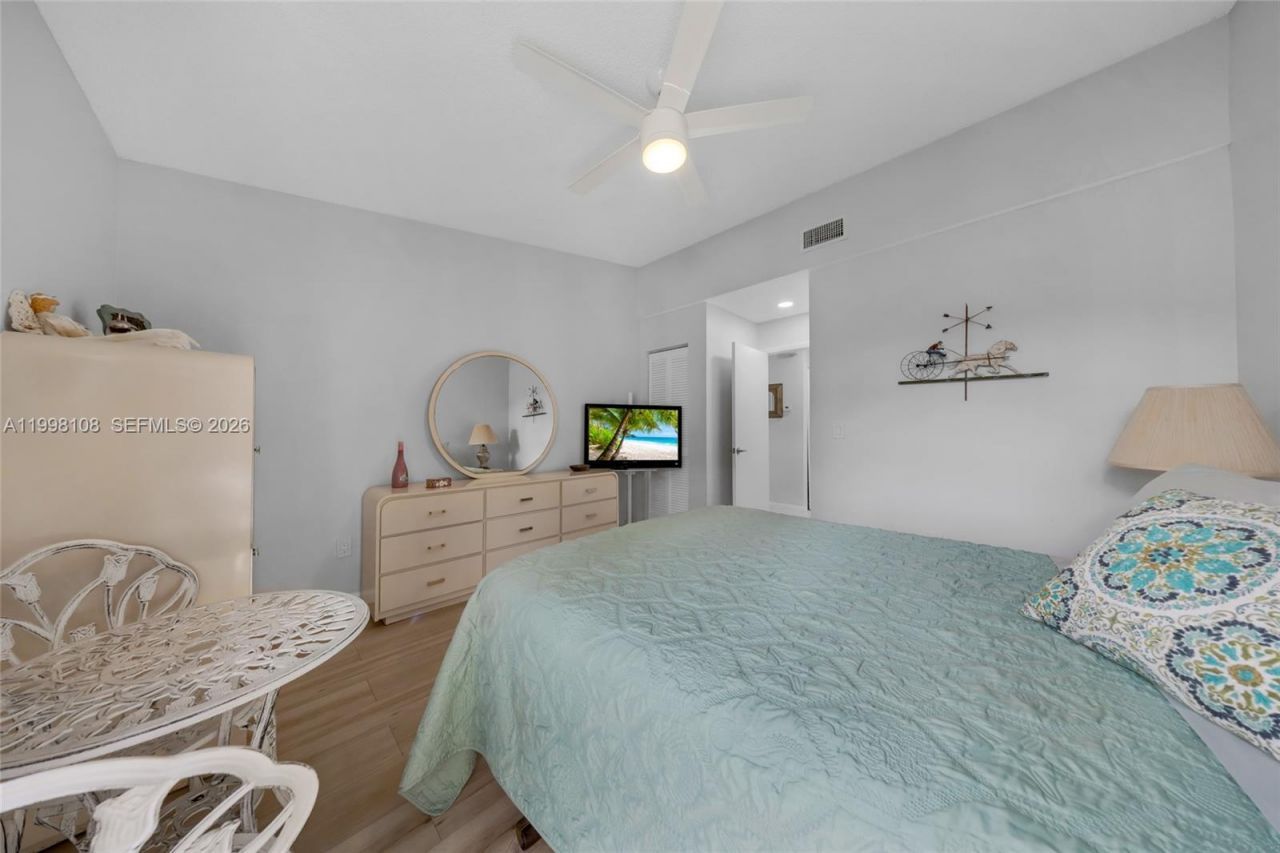 5302 Fairway Woods Dr, Unit 4612, Delray Beach, FL 33484 Photo