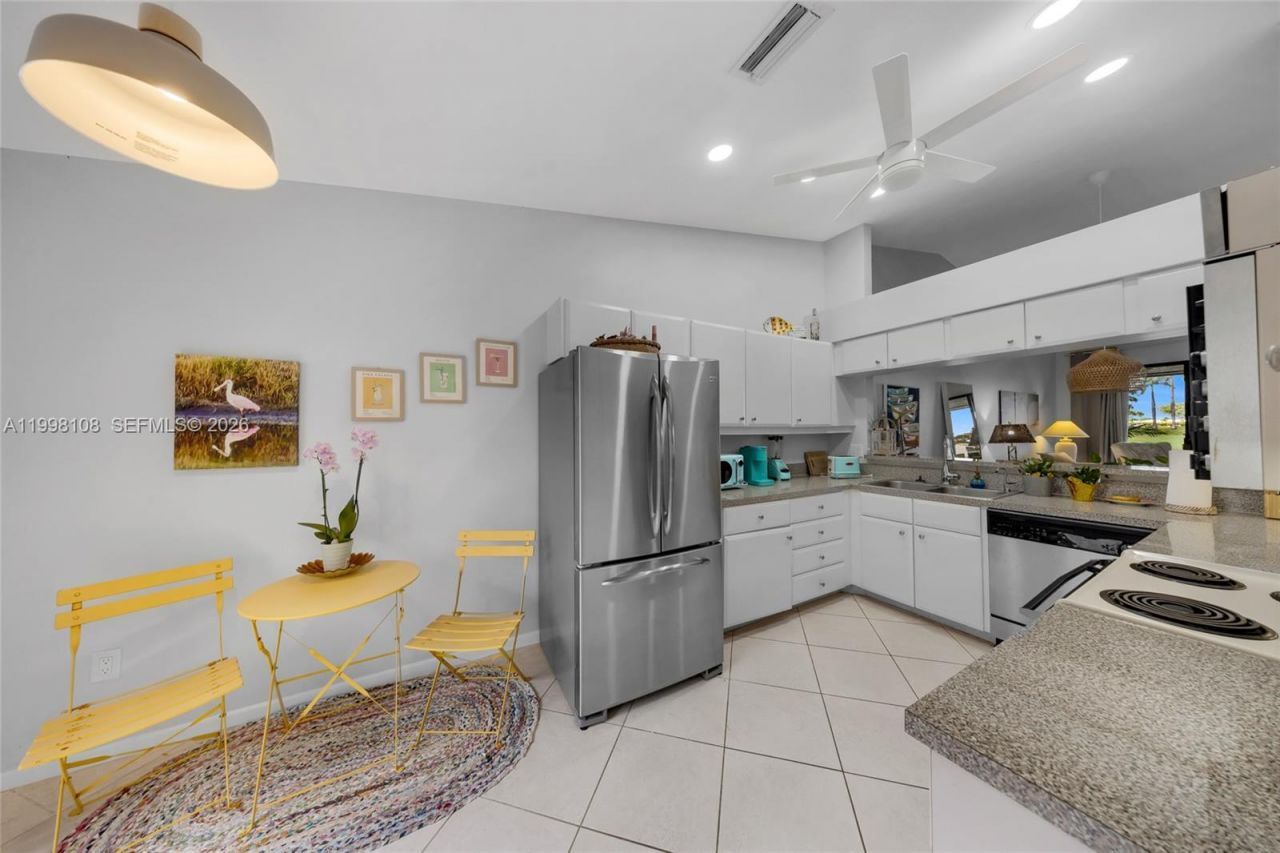 5302 Fairway Woods Dr, Unit 4612, Delray Beach, FL 33484 Photo