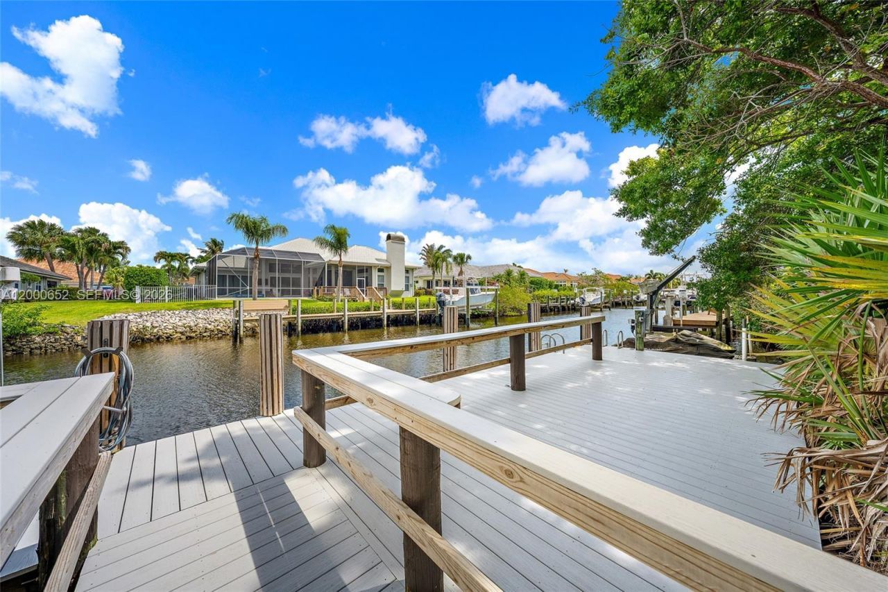 8818 SE Riverfront Ter, Jupiter, FL 33469 Photo