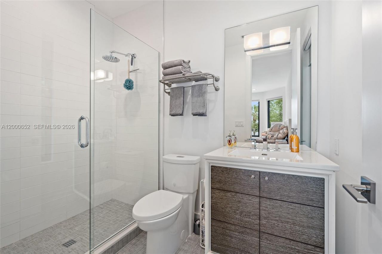 8818 SE Riverfront Ter, Jupiter, FL 33469 Photo