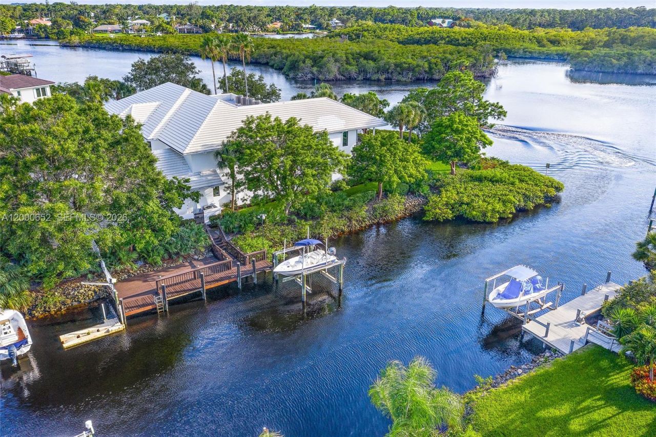 8818 SE Riverfront Ter, Jupiter, FL 33469 Photo