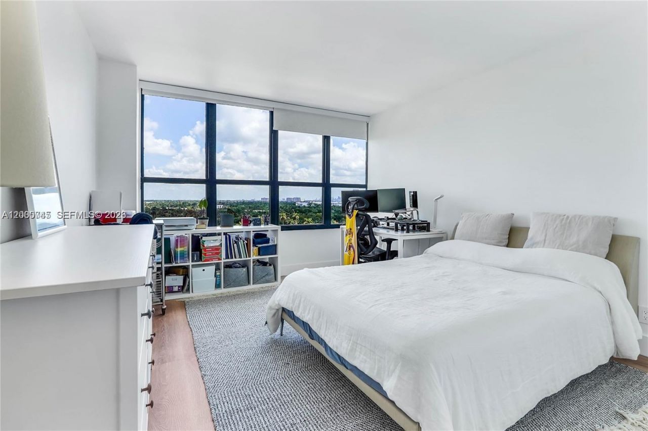 780 NE 69th St, Unit 1108, Miami, FL 33138 Photo