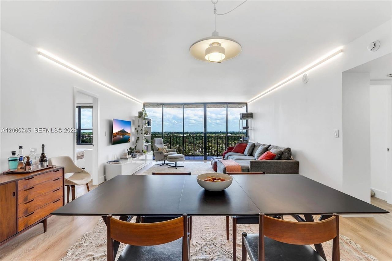 780 NE 69th St, Unit 1108, Miami, FL 33138 Photo