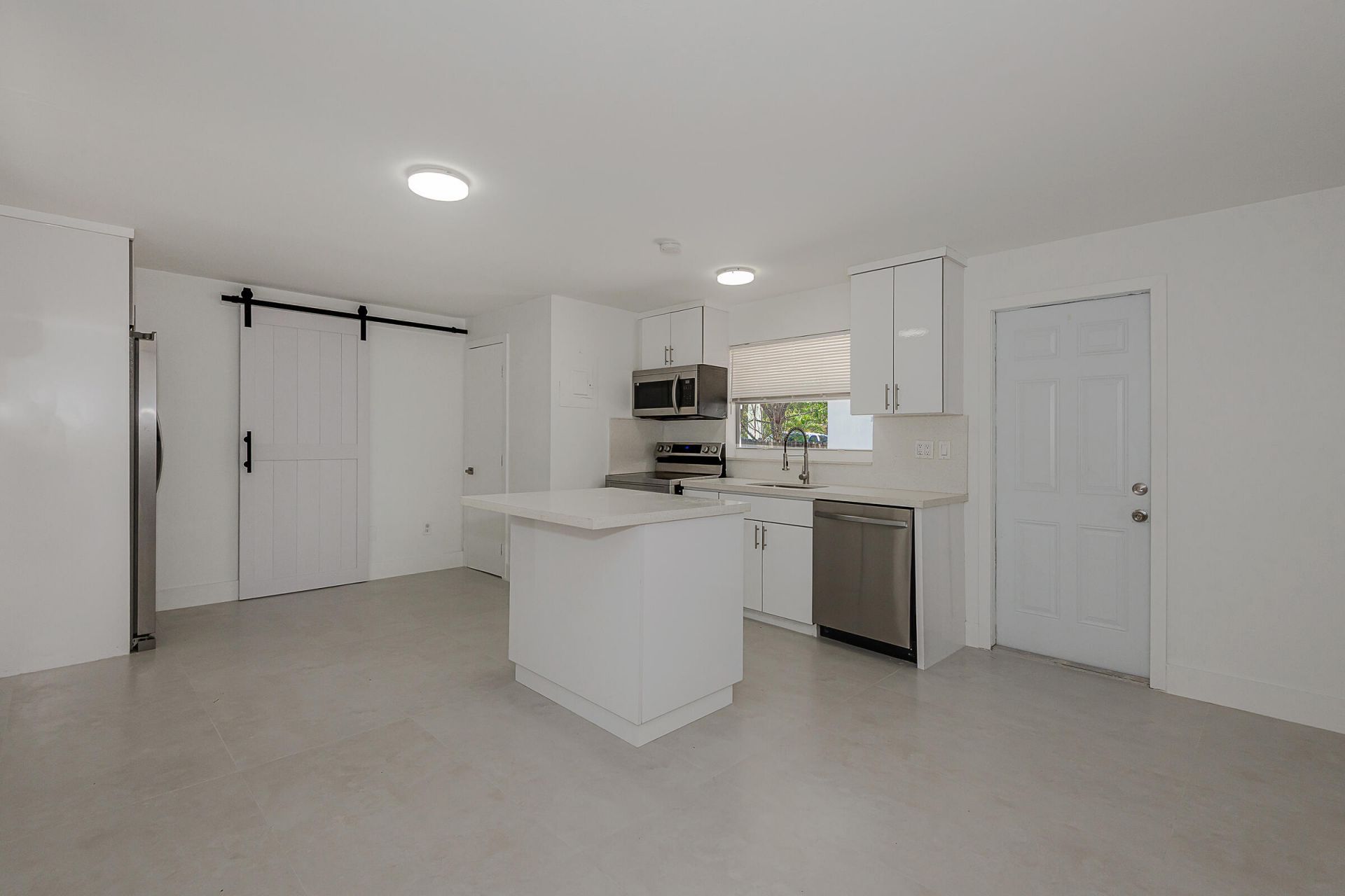 367 Buttonwood Shores Drive, Key Largo, FL 33037 Photo