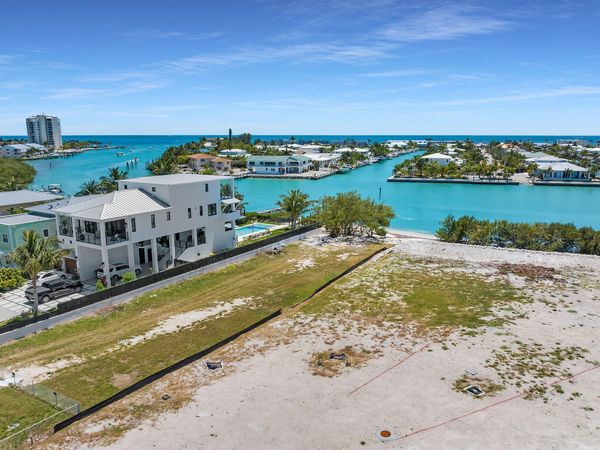 246 Pescayo Avenue, MARATHON, FL 33050