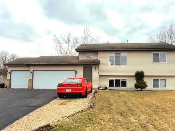 13104 192 1/2 Court NW, Elk River, MN 55330