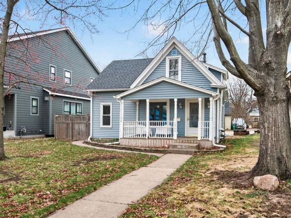 3848 37th Avenue S, Minneapolis, MN 55406