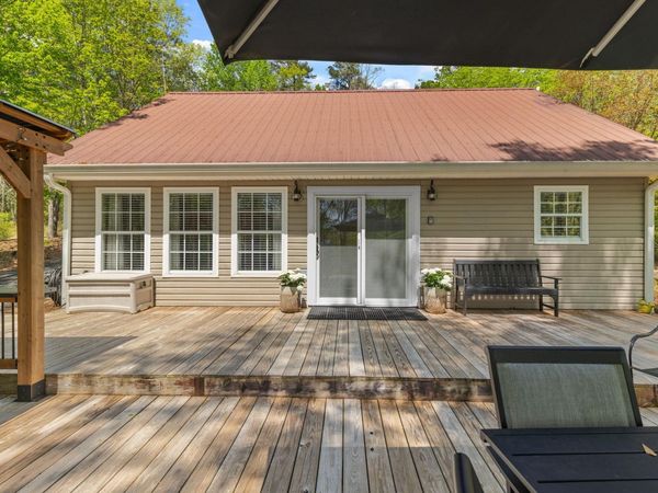 528 Godsey Rd, Houston (Houston), AL 35572