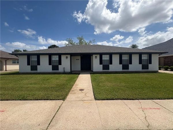 8020 MORRISON Road, New Orleans, LA 70126