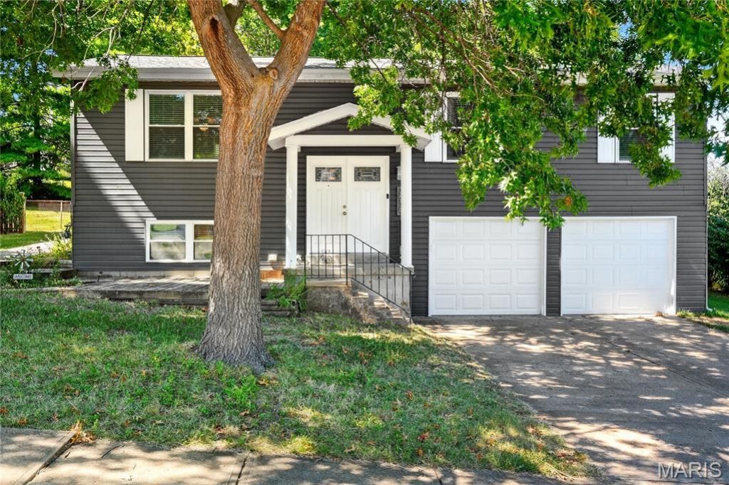 3539 Saint Martin Drive, Arnold, MO 63010 Main Photo