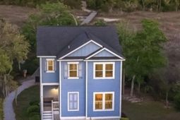 808 Forrest Drive photo 4