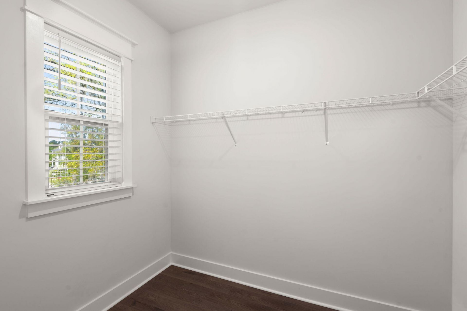 808 Forrest Drive Photo 36