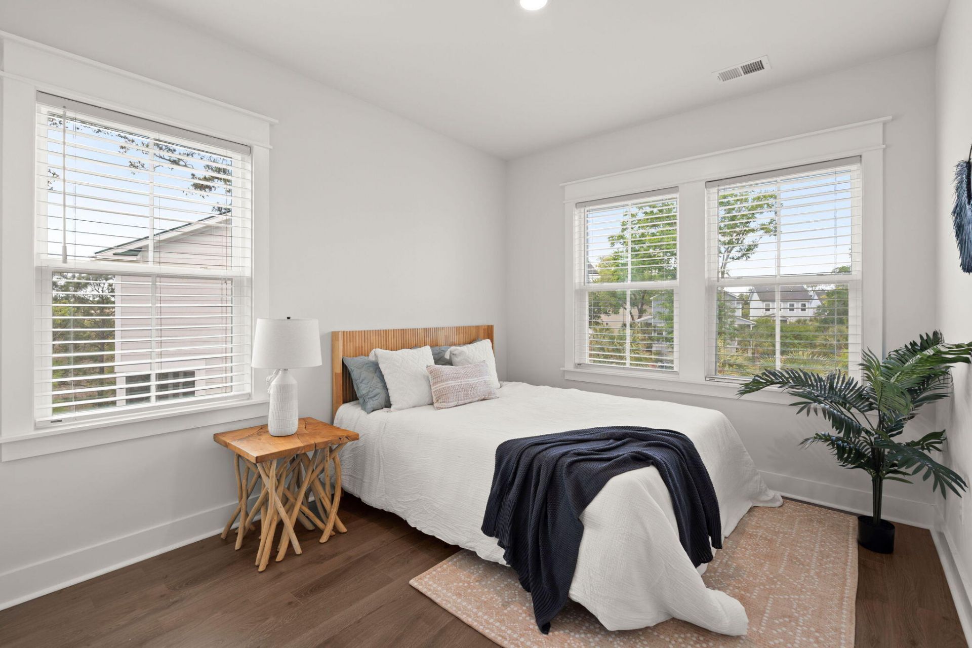808 Forrest Drive Photo 38