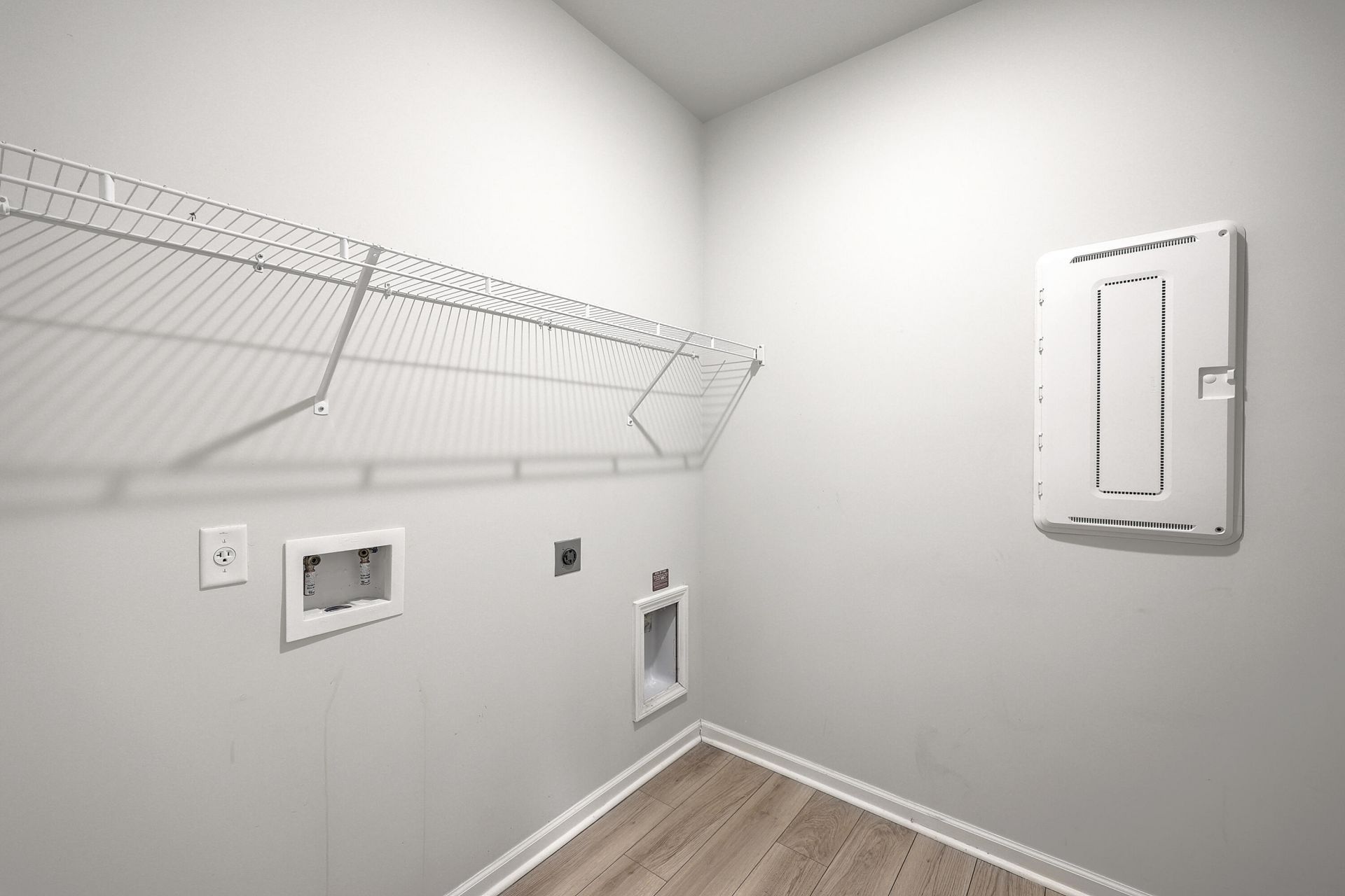 239 W Bradford Pointe Drive Photo 15