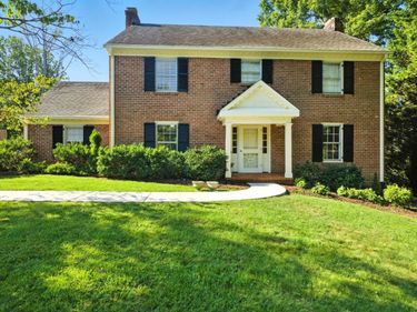 4725 Heritage Drive, Lynchburg, VA 24503