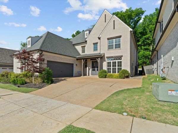 5571 HAYES CREST CIR, Arlington, TN 38002