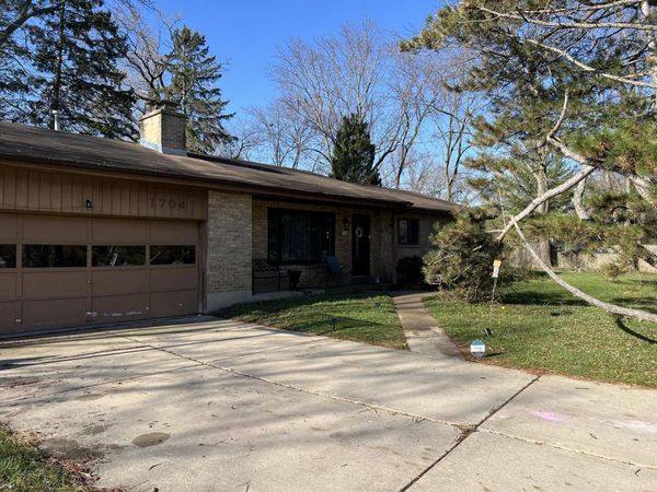 1704 Park Avenue , Highland Park, IL 60035