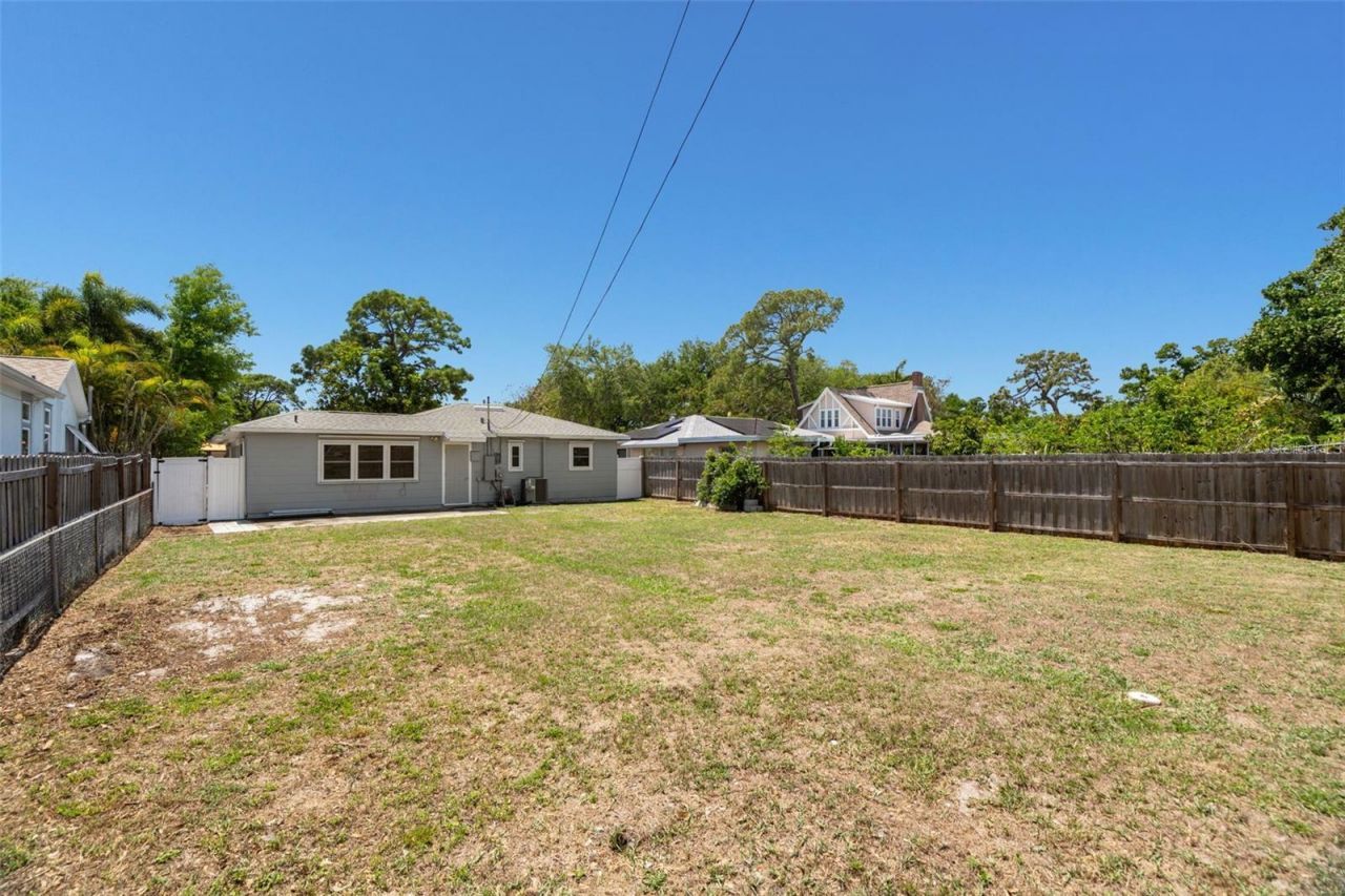2835 11th Avenue N, Saint Petersburg, FL 33713 Photo