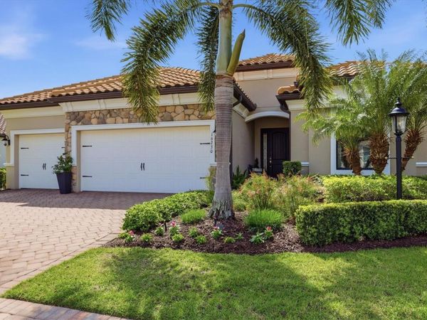 16230 CASTLE PARK TERRACE, LAKEWOOD RANCH, FL 34202
