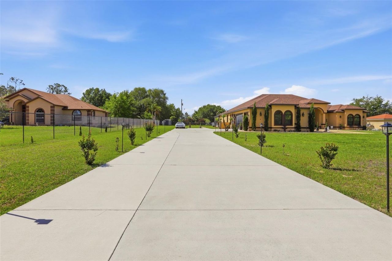 13429 Montevista Road, Clermont, FL 34711 Photo