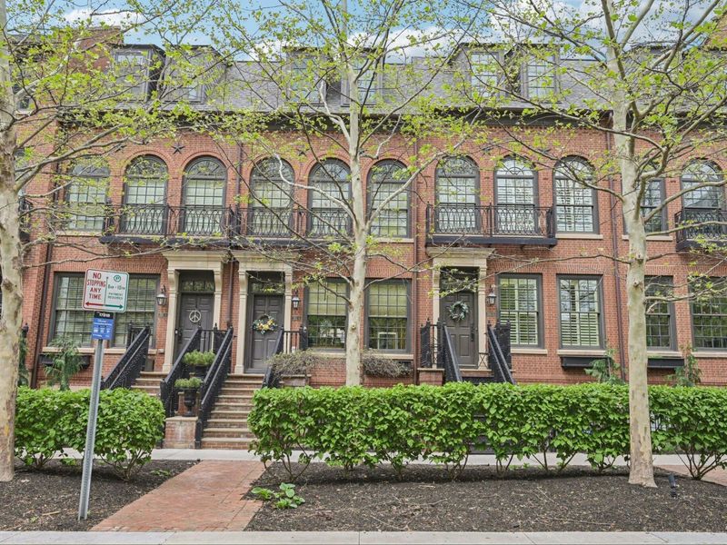 282 E Gay Street, Unit G34, Columbus, OH 43215 Photo 1