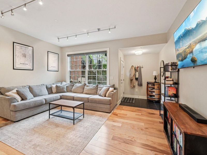 282 E Gay Street, Unit G34, Columbus, OH 43215 Photo 5