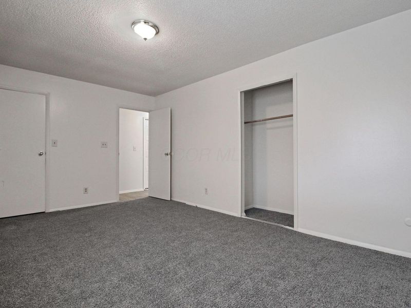 5936 Glennon Drive, Galloway, OH 43119 Photo 15