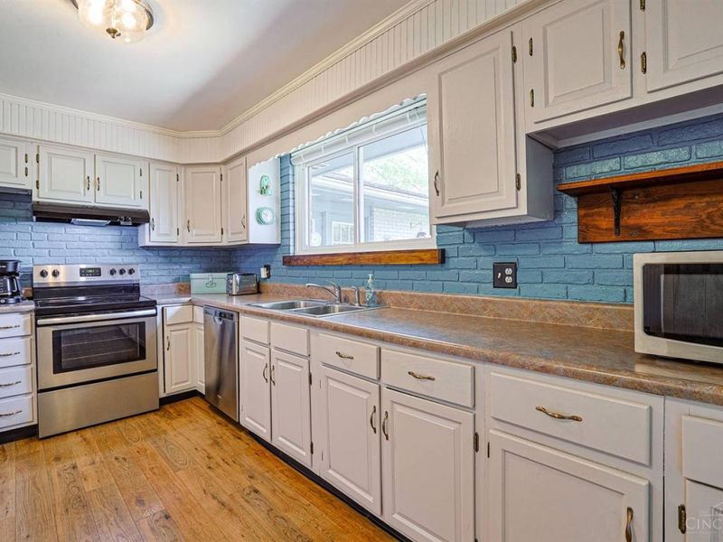 885 W Michaels Road, Tipp City, OH 45371 Photo 14