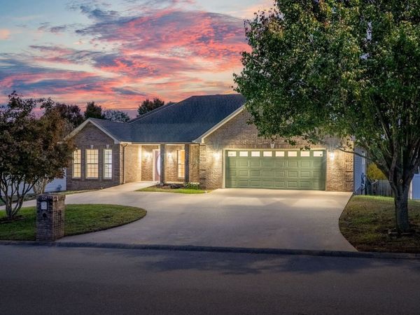 229 Cheshire Rd , Clarksville, TN 37043