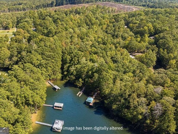 104 Dogwood Point, Lagrange, GA 30240