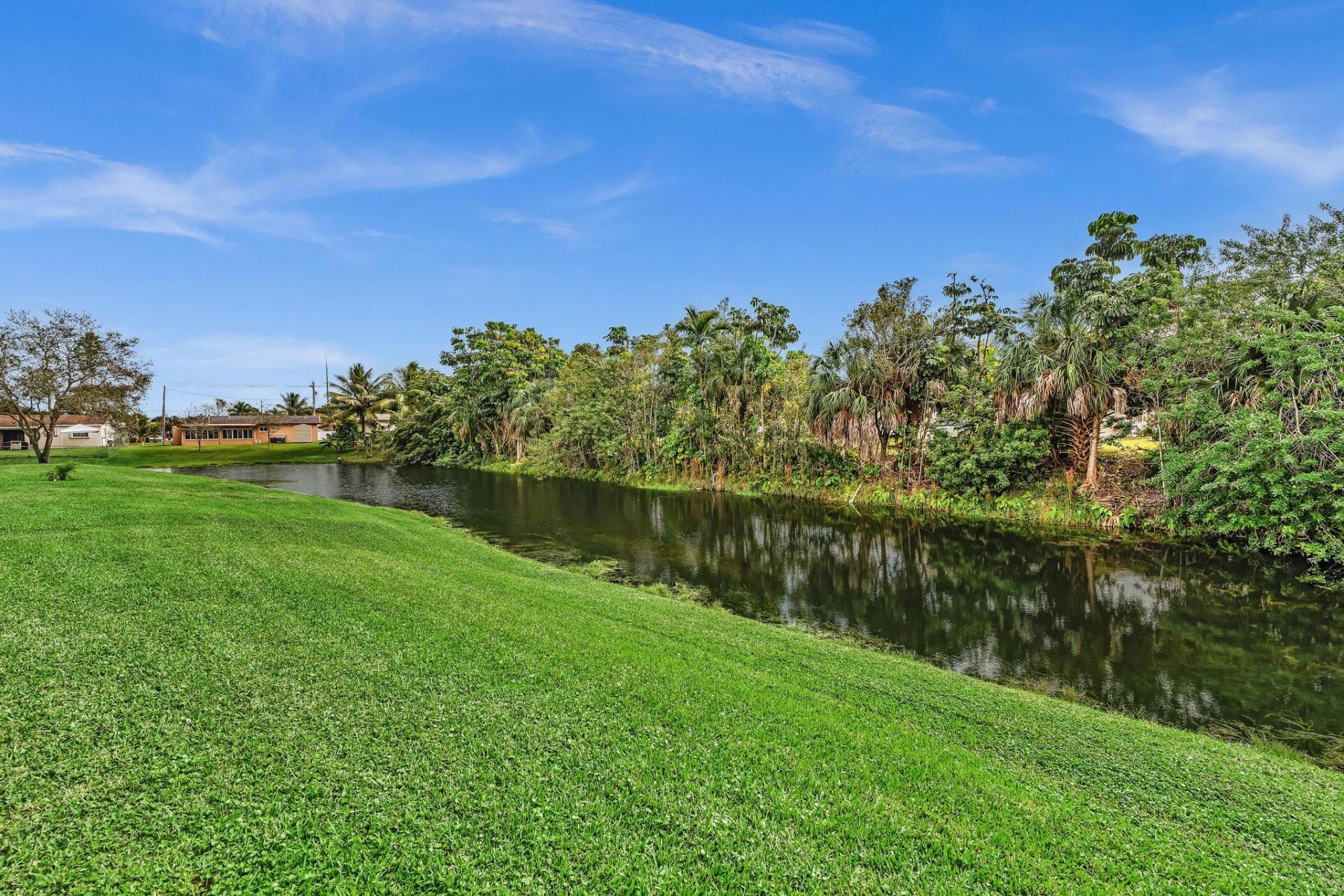 6670 Royal Palm Boulevard, Unit 110, Margate, FL 33063 Photo