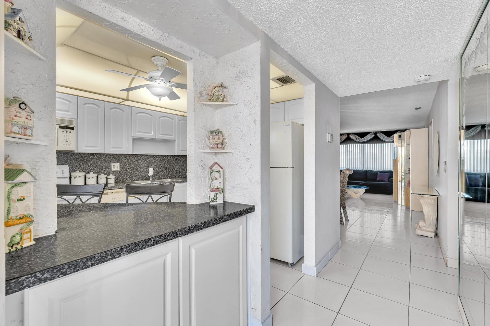 6670 Royal Palm Boulevard, Unit 110, Margate, FL 33063 Photo