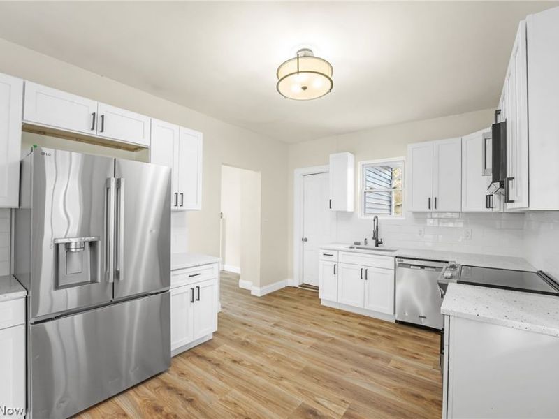 322 W 9th Street, Lorain, OH 44052 Photo 10