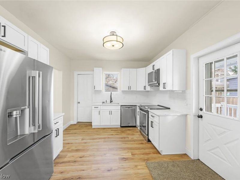 322 W 9th Street, Lorain, OH 44052 Photo 11