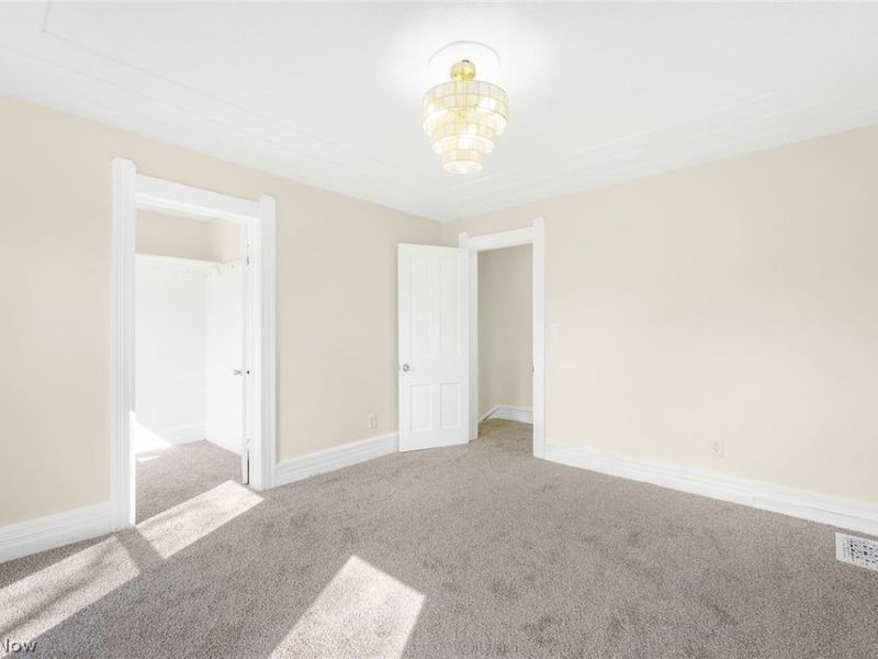 322 W 9th Street, Lorain, OH 44052 Photo 20