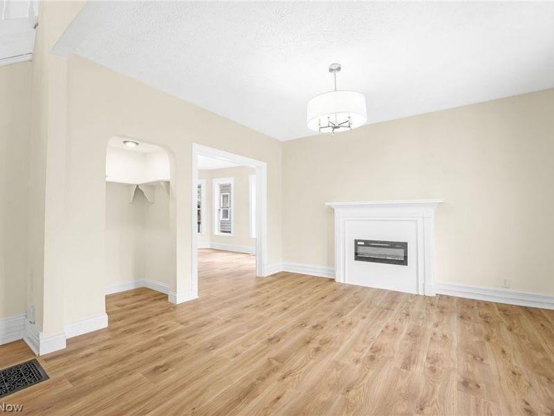 322 W 9th Street, Lorain, OH 44052 Photo 3